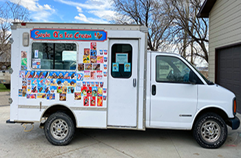 Susie Q's Ice Cream Truck