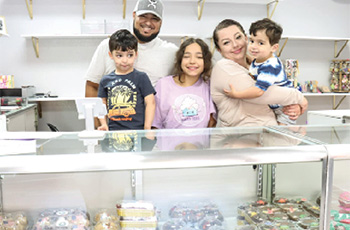 Bella’s Dulce Sweets & Treats